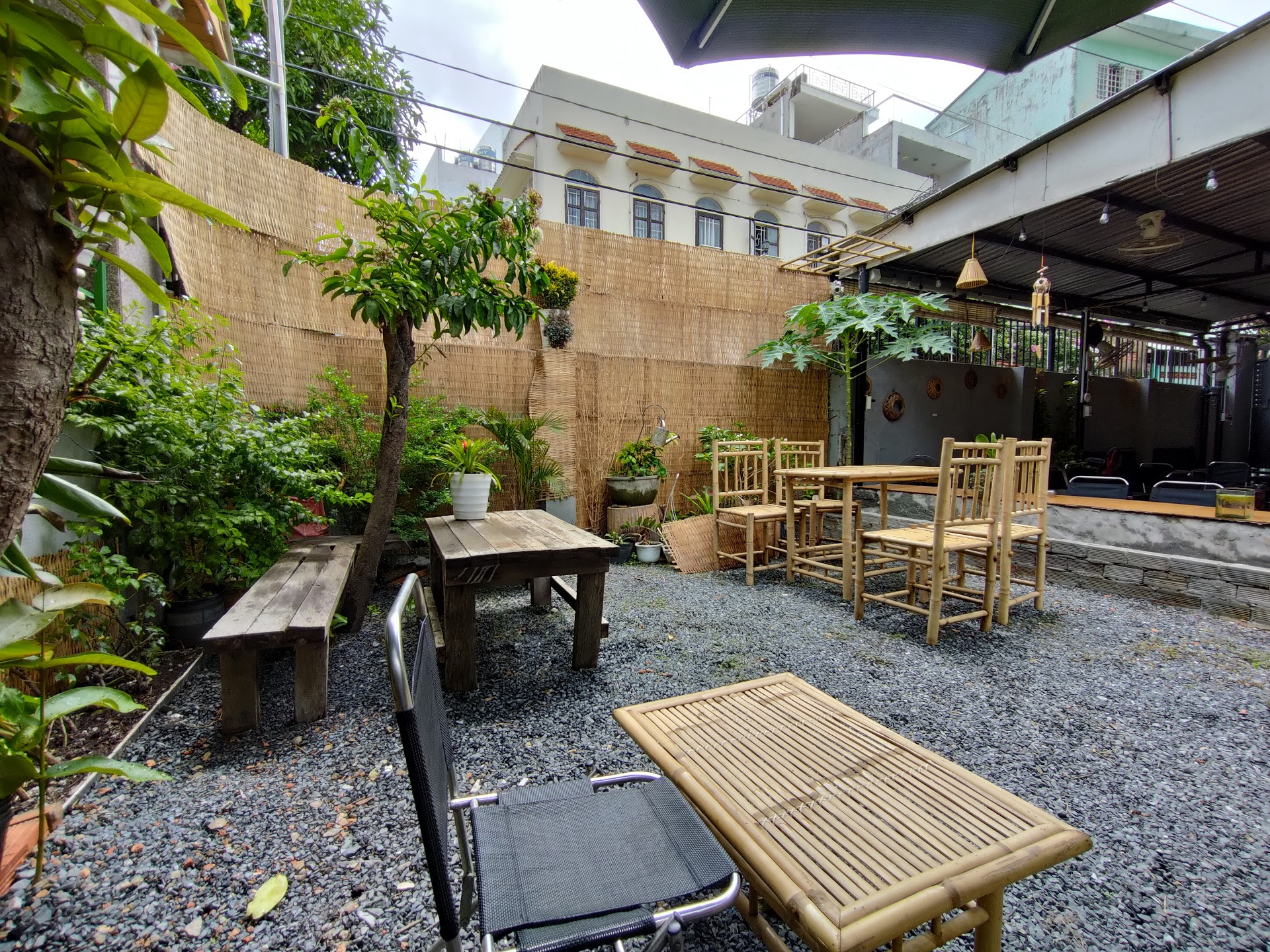 GATE Cafe (Cà Phê Cổng)