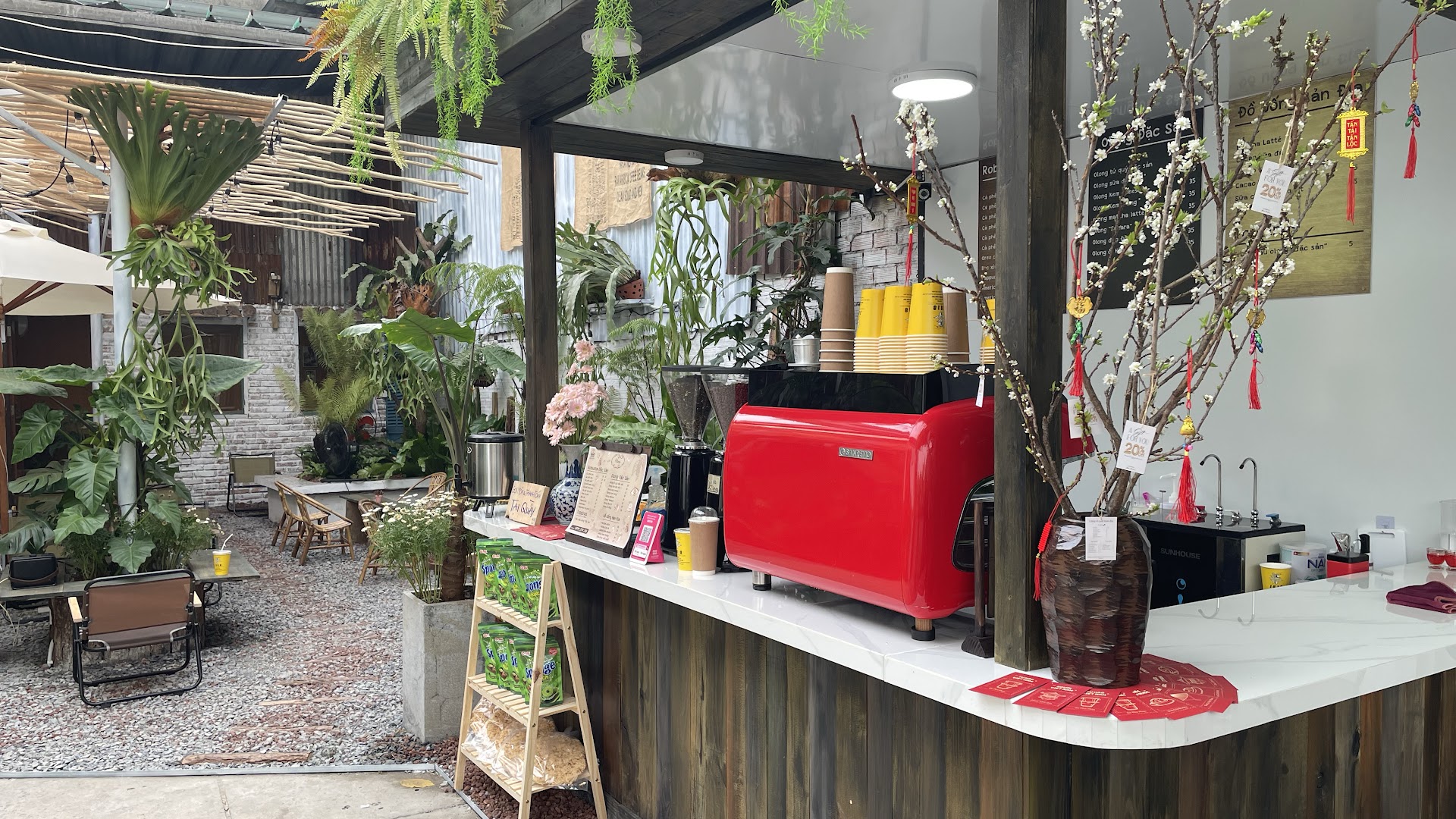 Cà Phê Đặc Sản Bản Địa Đlieyang