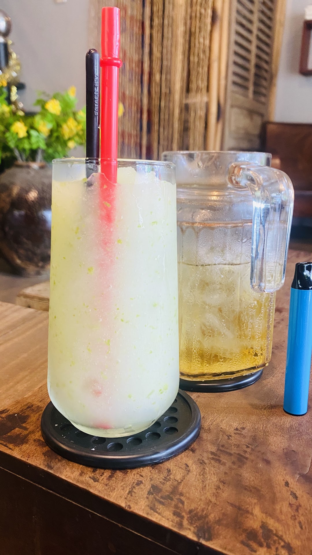 Quán Cà Phê - Từ Tây Nguyên