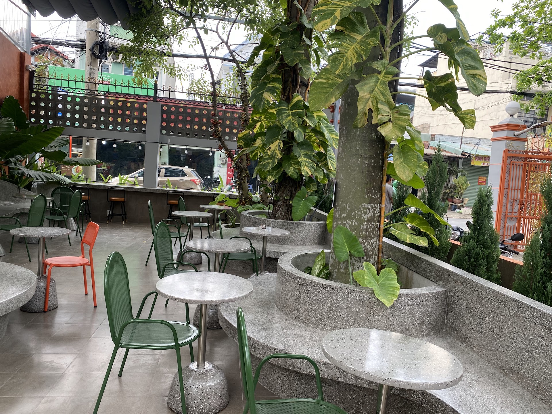 Đảo Mai Coffee Chain