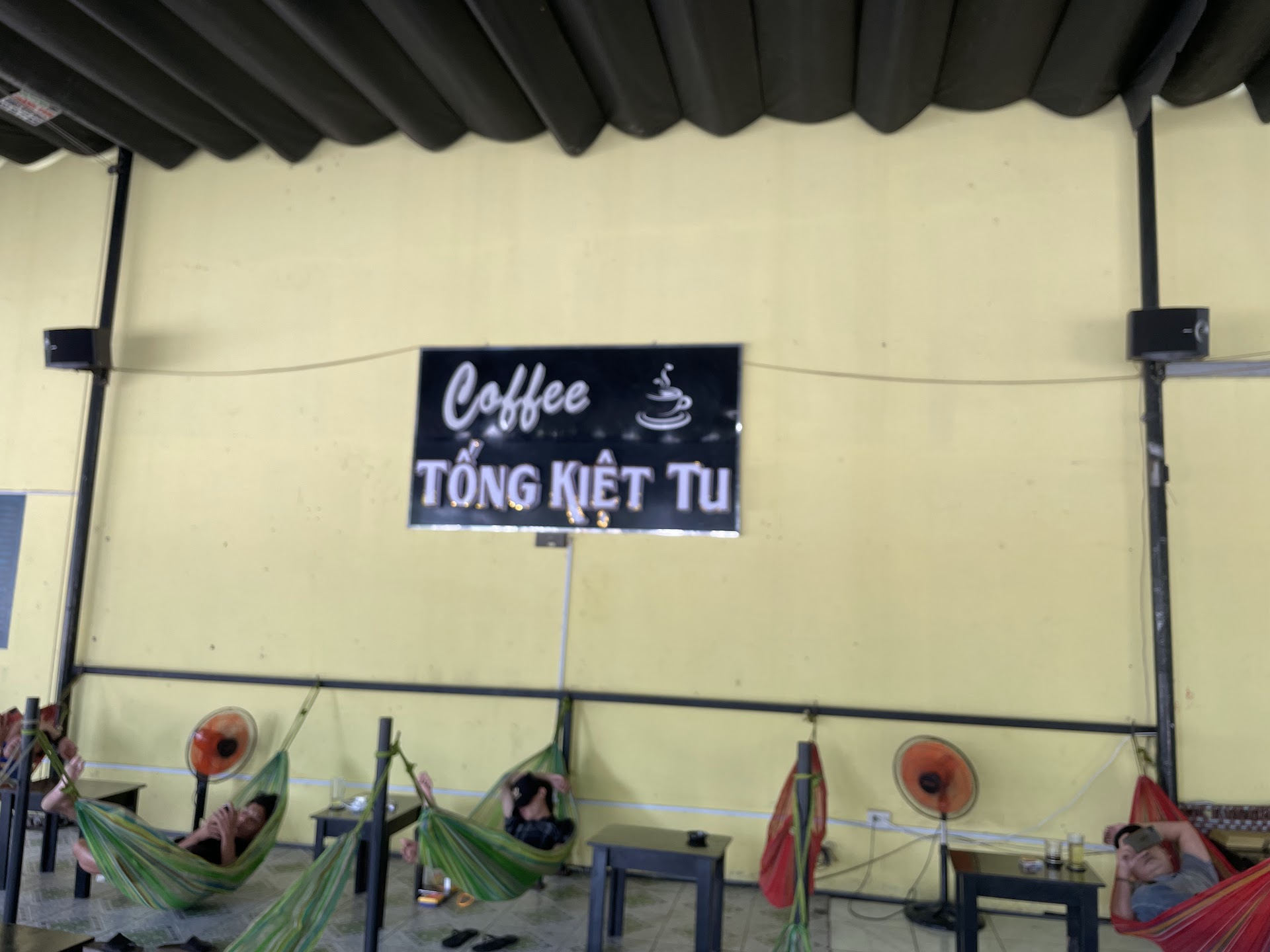 Caffee Tống Kiệt Tu