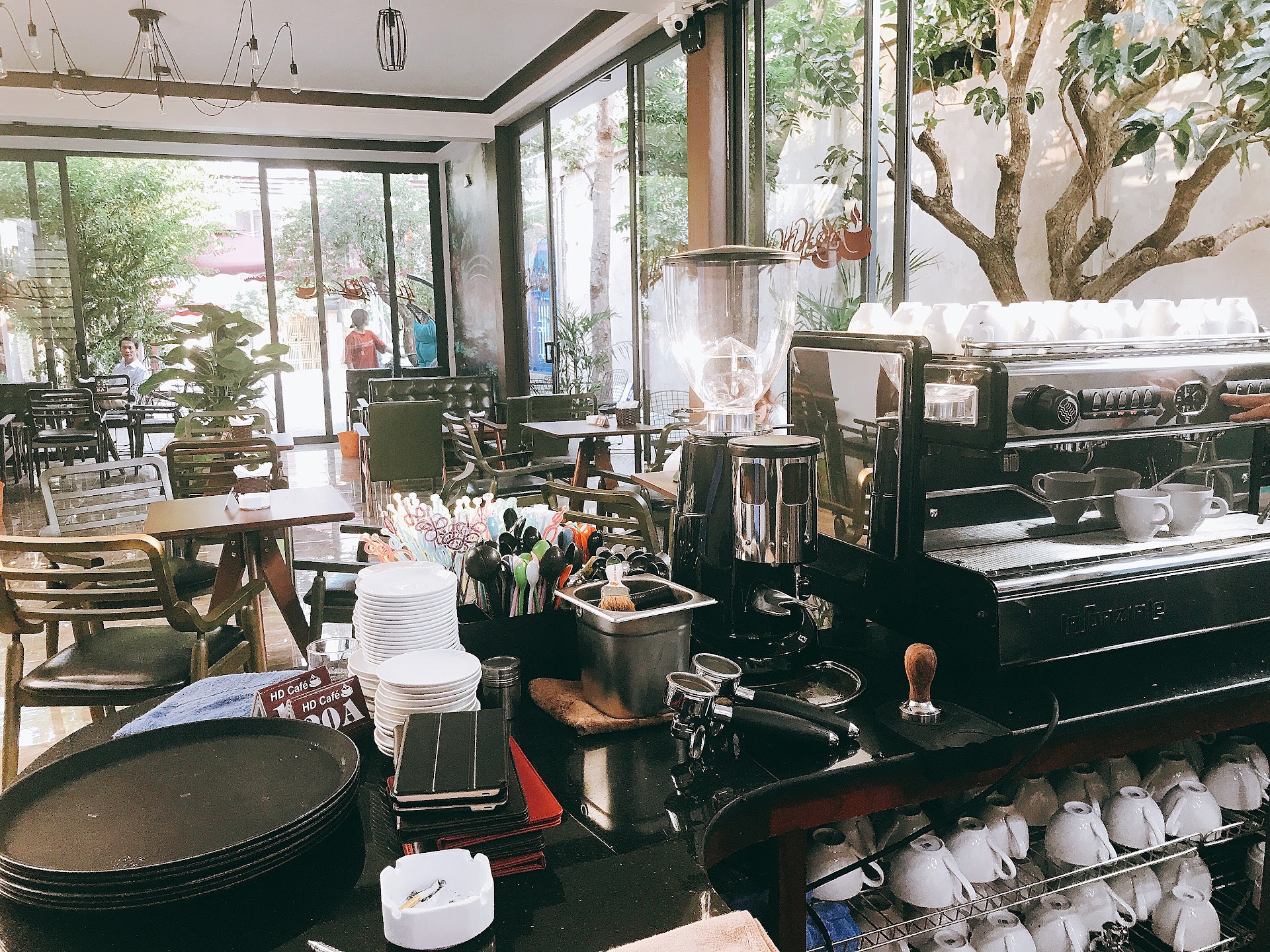 202 Phạm Nguyễn Du