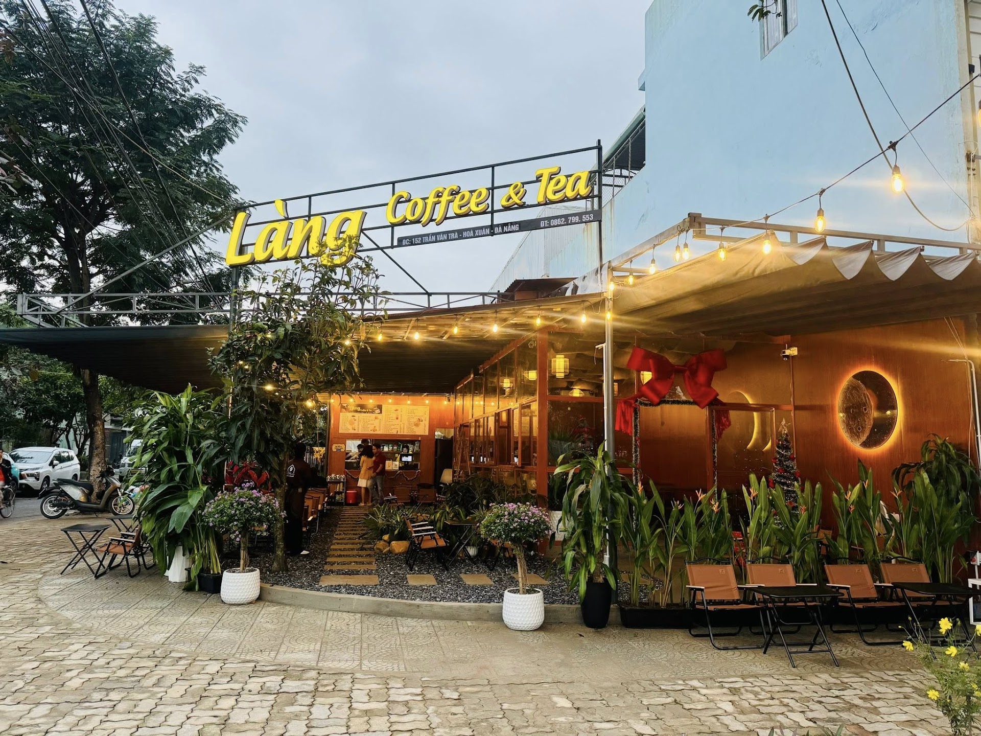 Làng Coffee & Tea