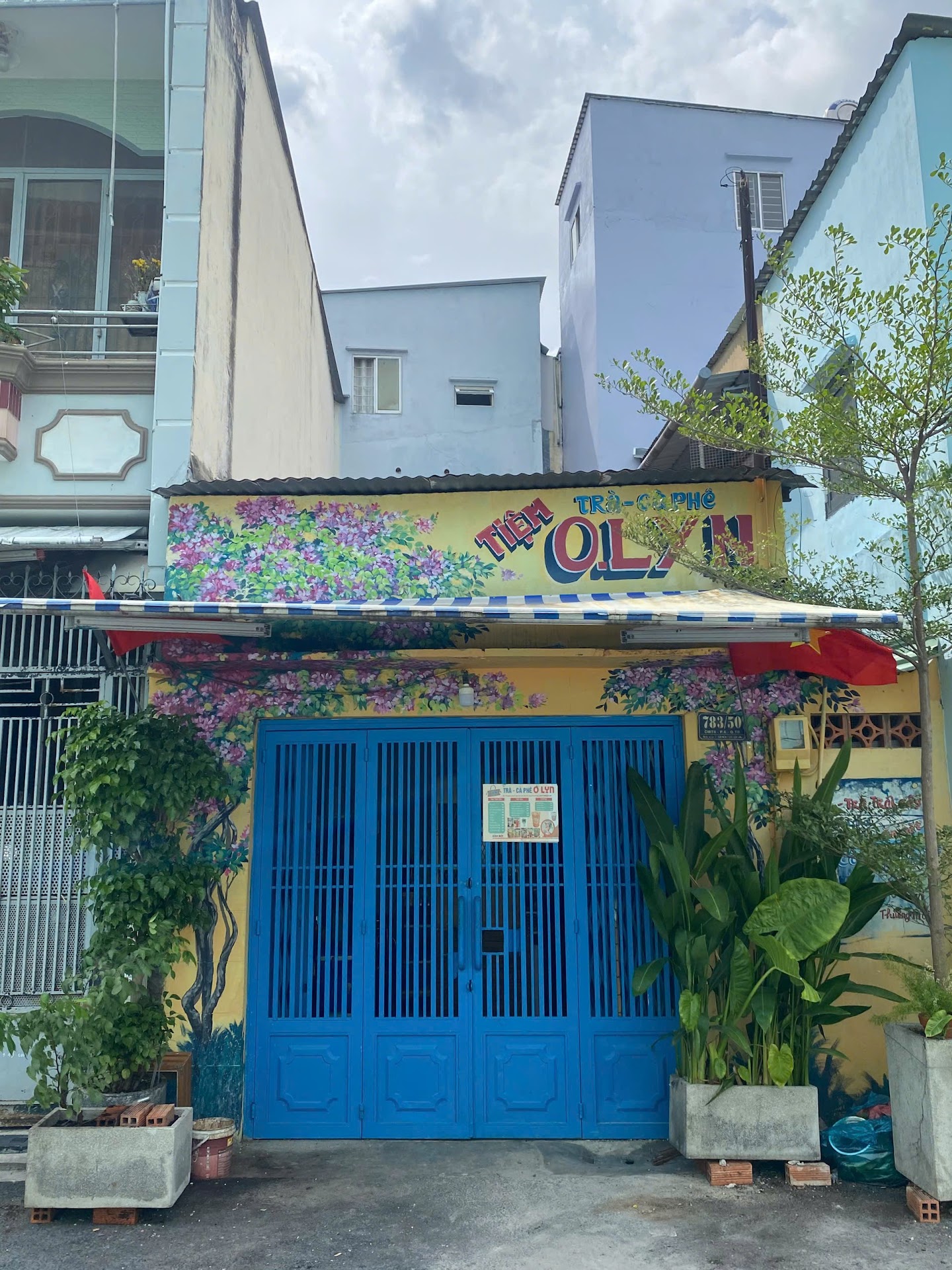 TRÀ - CÀ PHÊ O LYN