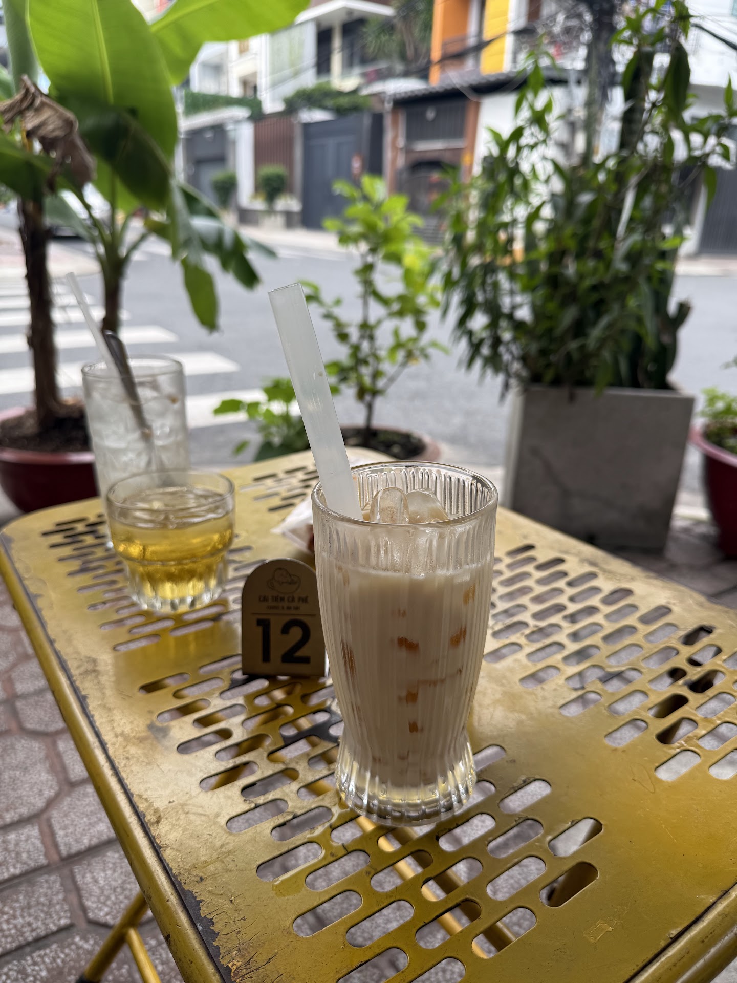 Cái tiệm cà phê