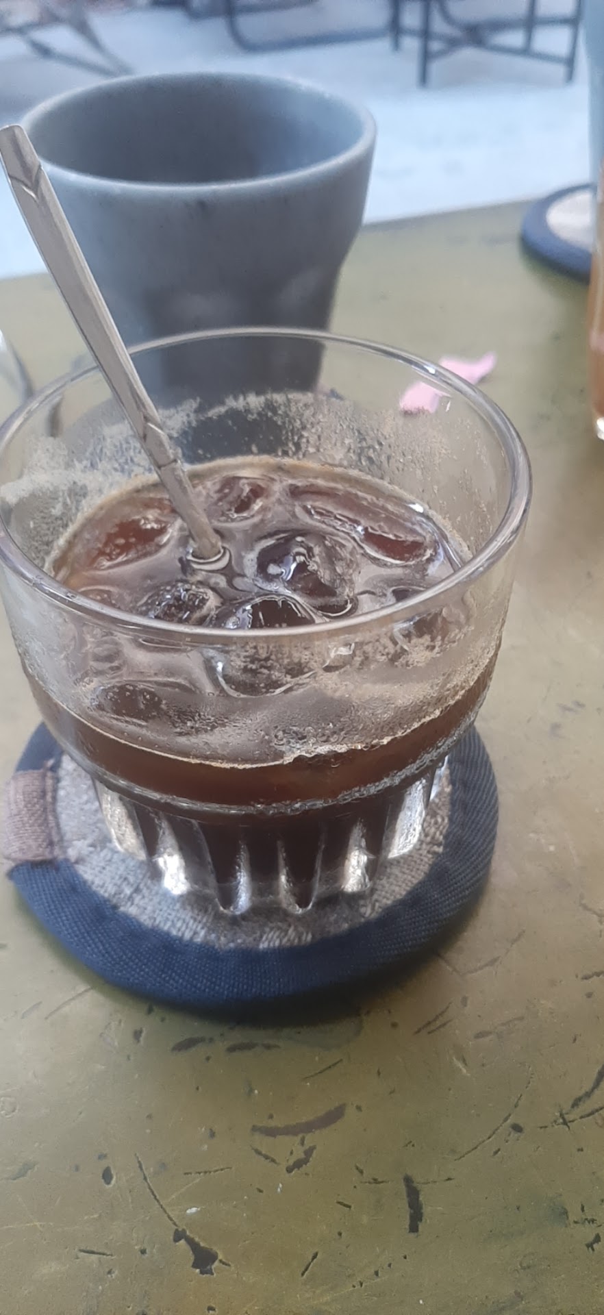 Bọt Coffee