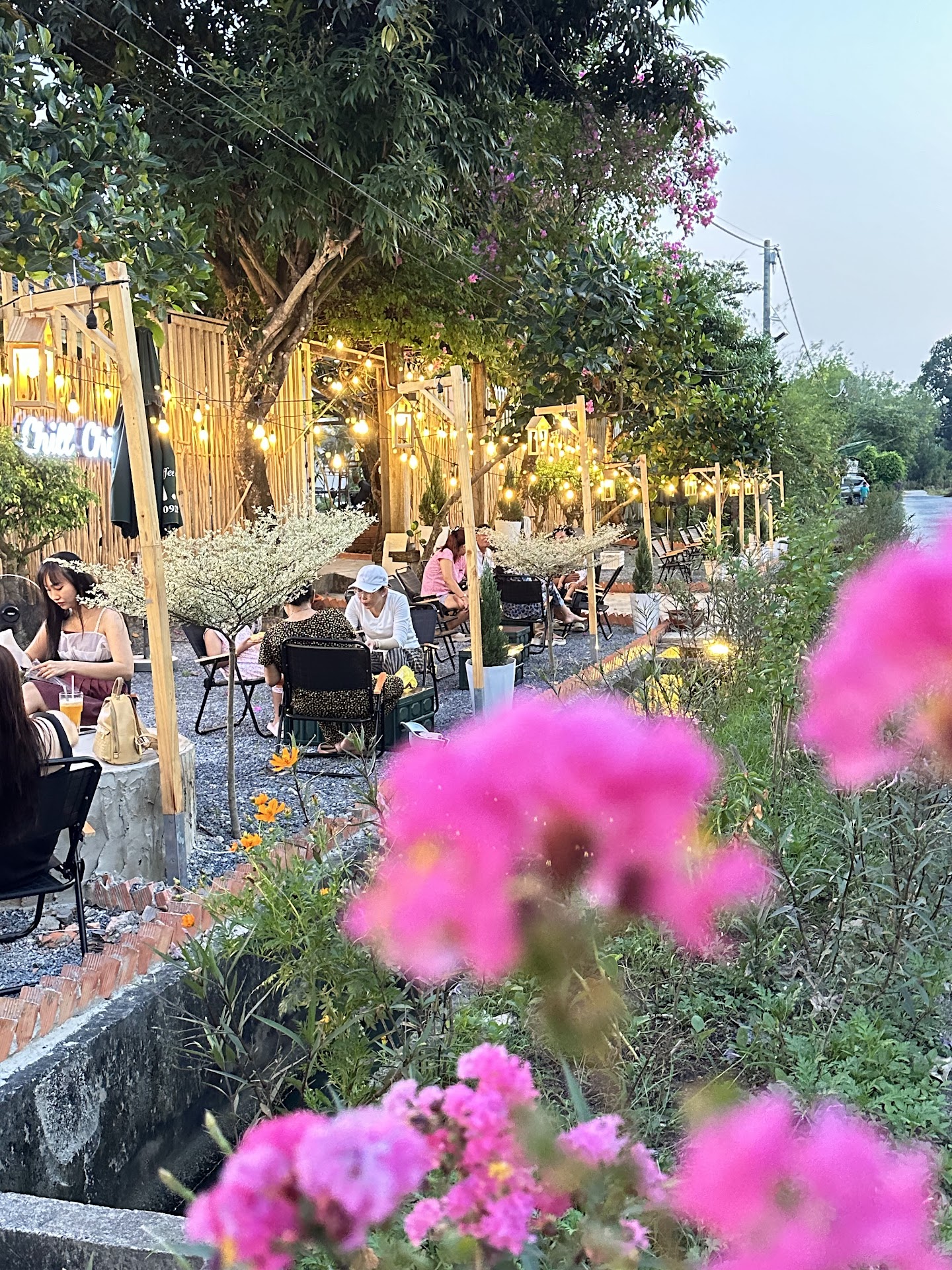 TIỆM COFFEE-TRÀ SỮA A MẬP