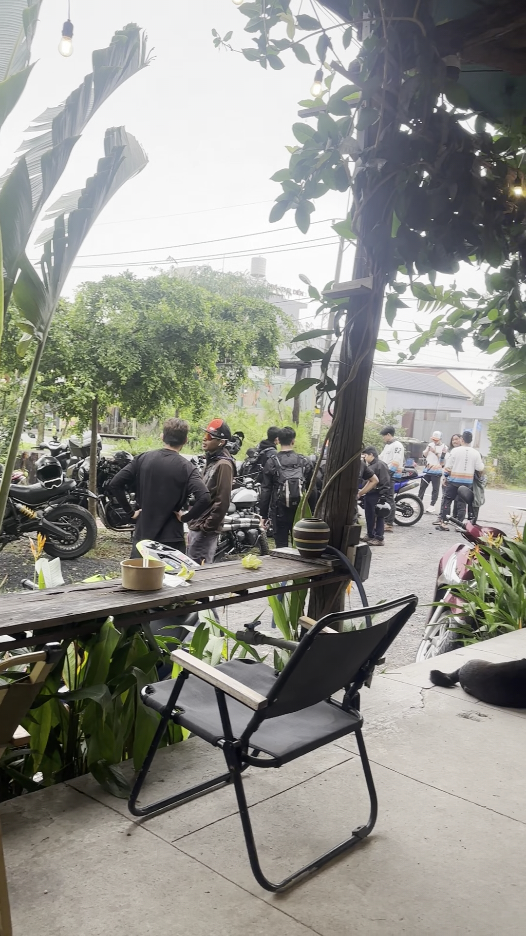 Xóm Bà Tám Coffee