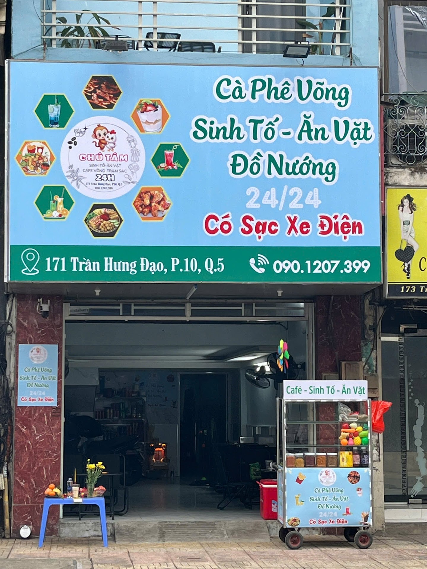 Cafe-sinh tố-ăn vặt CHÚ TÂM